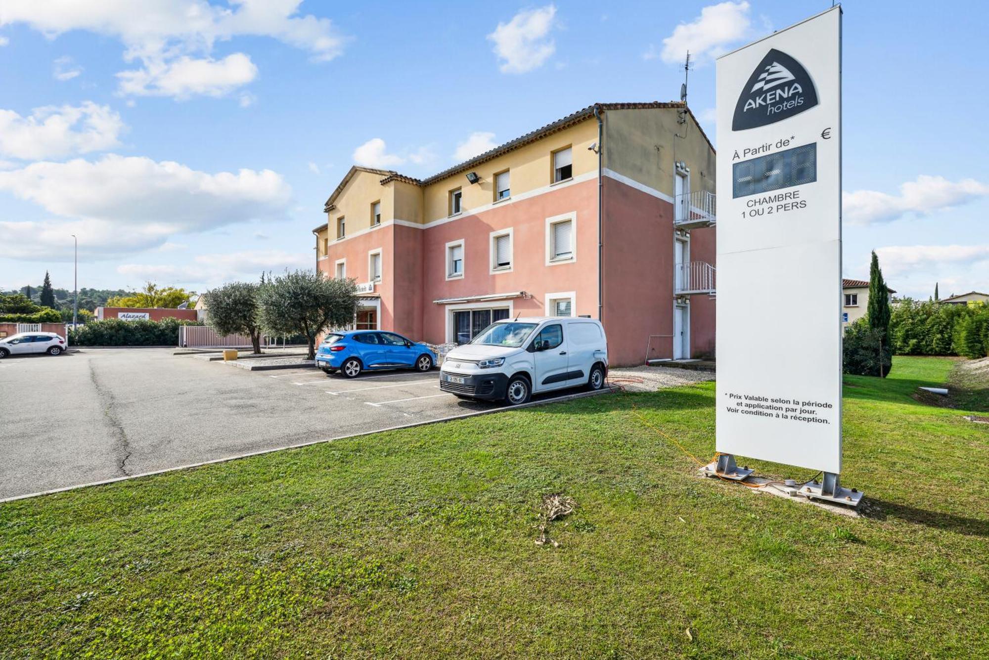 Hotel Akena Chateaurenard - Parc Des Expositions Avignon エクステリア 写真